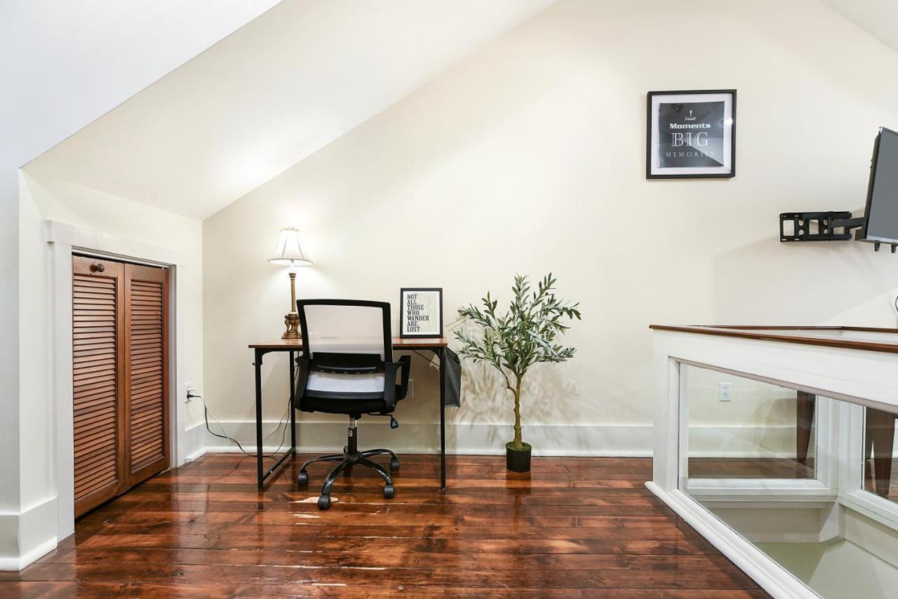 Walk To Everything, King Bed, Work From * Pittsburgh